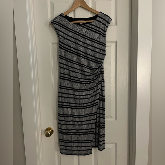 Ann Taylor LOFT Petite Dress - Picture 1 of 2